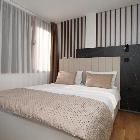 Ambient Apartman Apartment